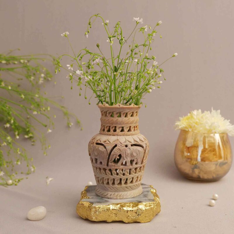 Marble Flower Vase Handmade Flower Pot Carving Semi Precious Stone Decorative Vase Home and Office Décor Soapstone Flower Carving Vase Decorative new design vase Soapstone Vase Flower Vase for kitchen vase for dining table