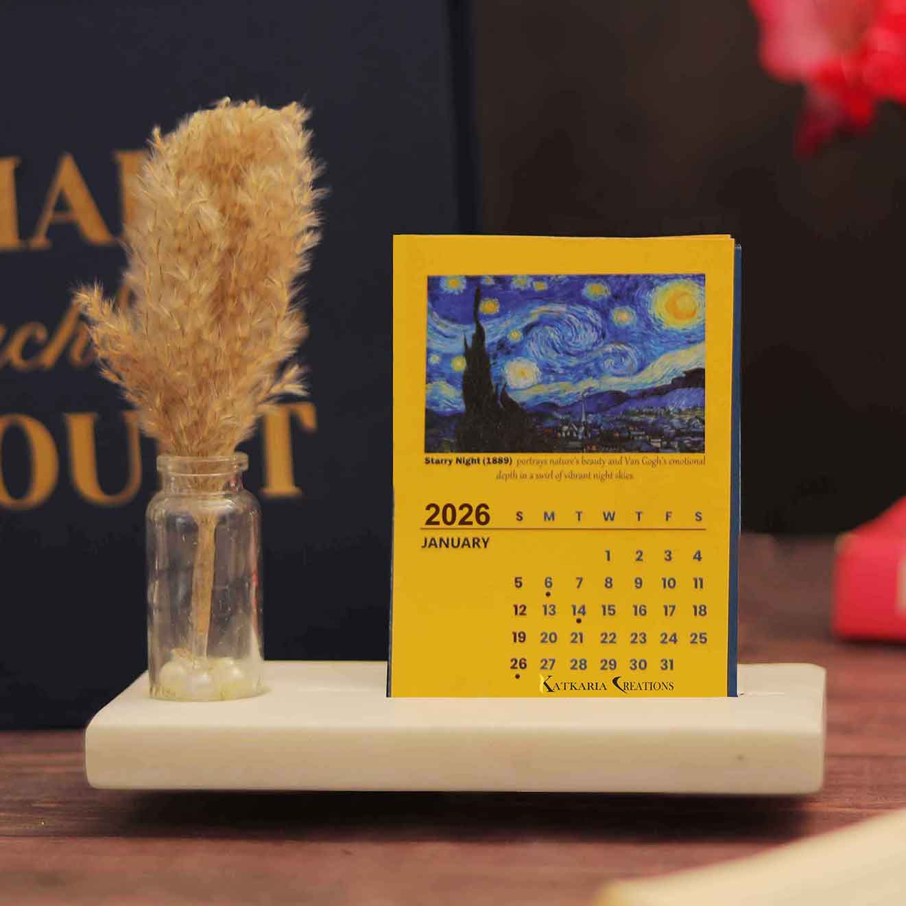 Van Gogh mini desk calendar 2026 Van Gogh mini desk calendar 2026 with marble base and pampas grass