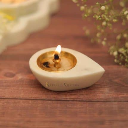 Marble Diya with Brass, Traditional Diya, Festive Décor, Puja Essentials, Handmade Brass Diya, Spiritual Home Décor, Luxury Marble Diya, Decorative Oil Lamp.